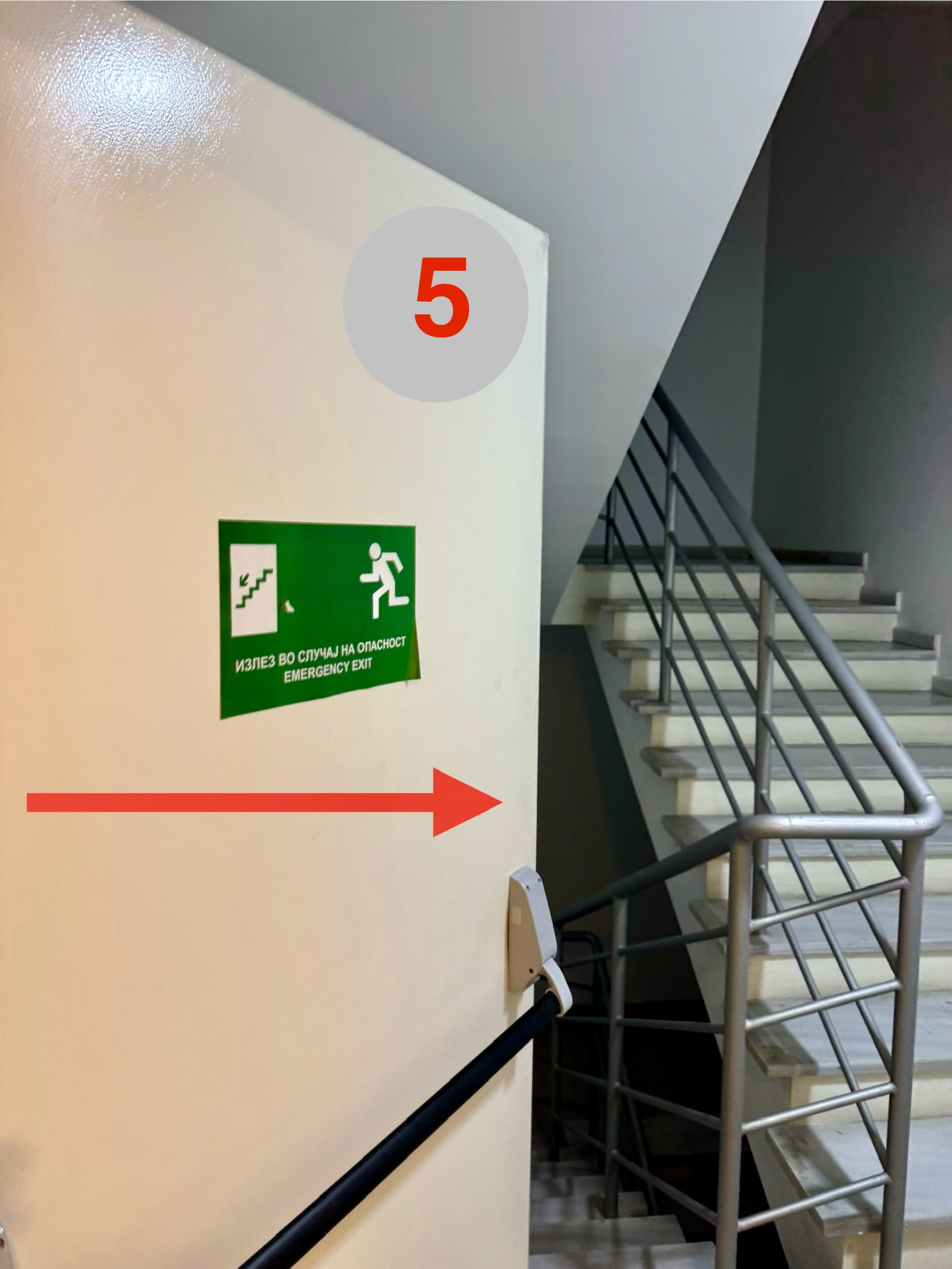Turn right in stairwell area